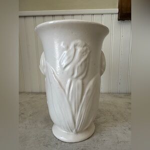 1940’s McCoy Pottery Tulip Vase Marked USA Matte White 8.5” Floral Ceramic Heavy
